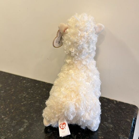 TY Beanie Baby 6" LILY White Llama Plush Animal Stuffed Toy MWMTs Ty Heart Tags - Picture 5 of 10